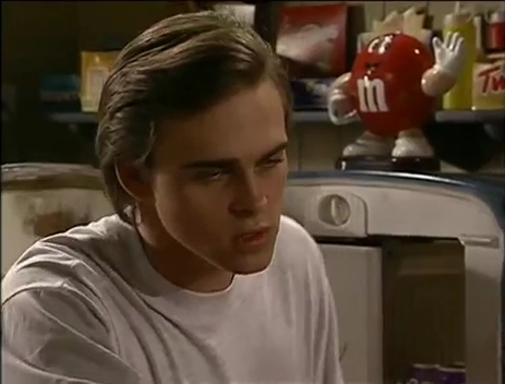 599fd65996f20_HomeandAwayEpisode011331992-11-11.mp4_001230243.jpg.f041e070ebc238f9dea40fcc5d16a0de.jpg